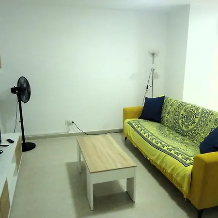 Apartman Mestral Atico Lek *